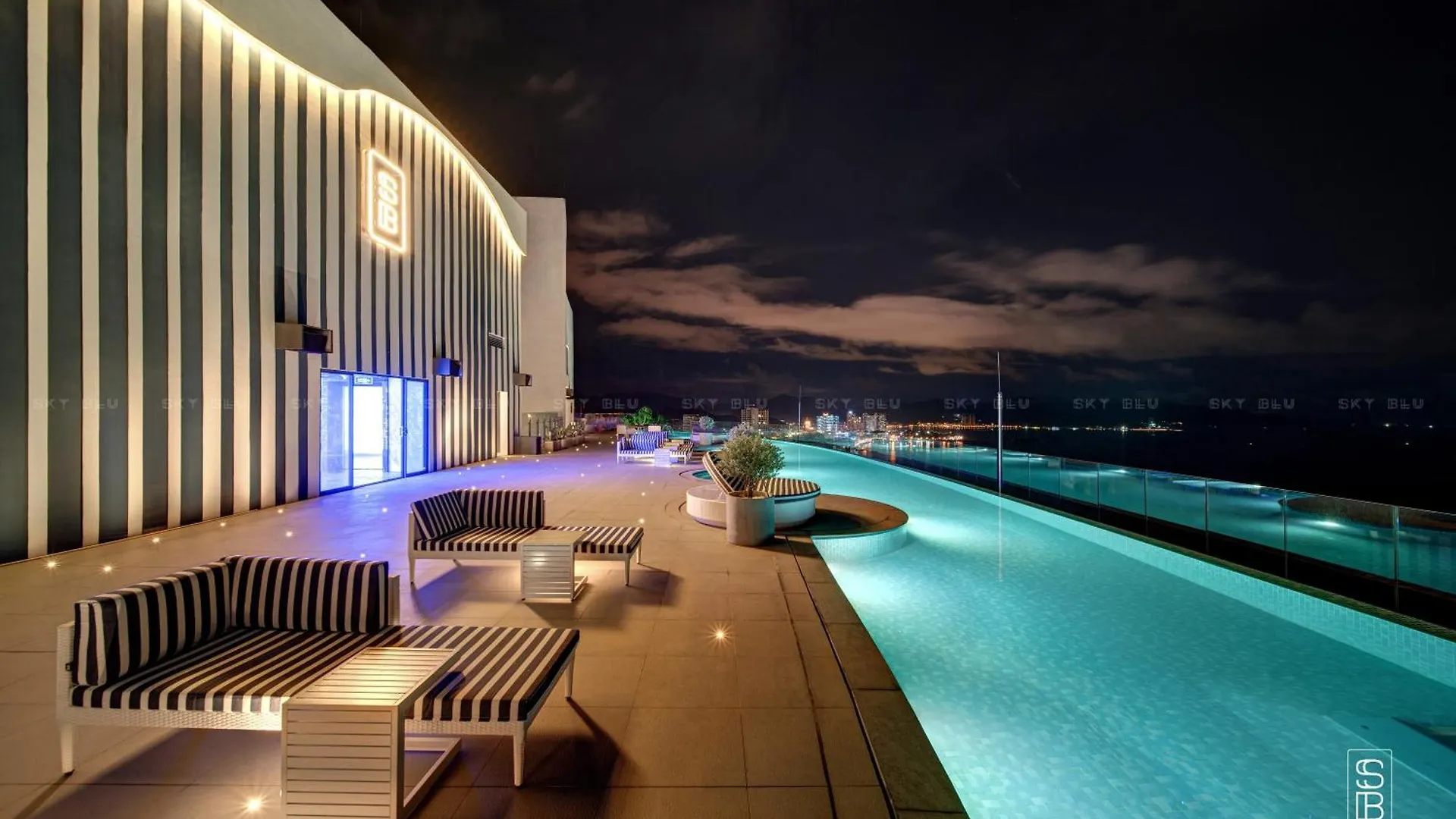 Golden Panorama Luxury Studio Nha Trang Vietnam